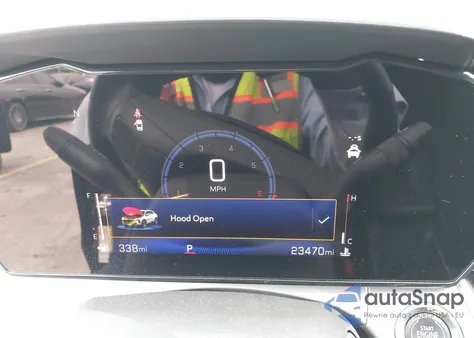 2025 Chevrolet Trax Fwd Lt z USA, uszkodzony, nr VIN KL77LHEP5SC230609